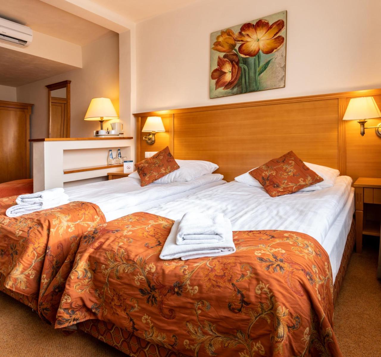 Eco Active Resort Pieniny 乔尔什滕 外观 照片