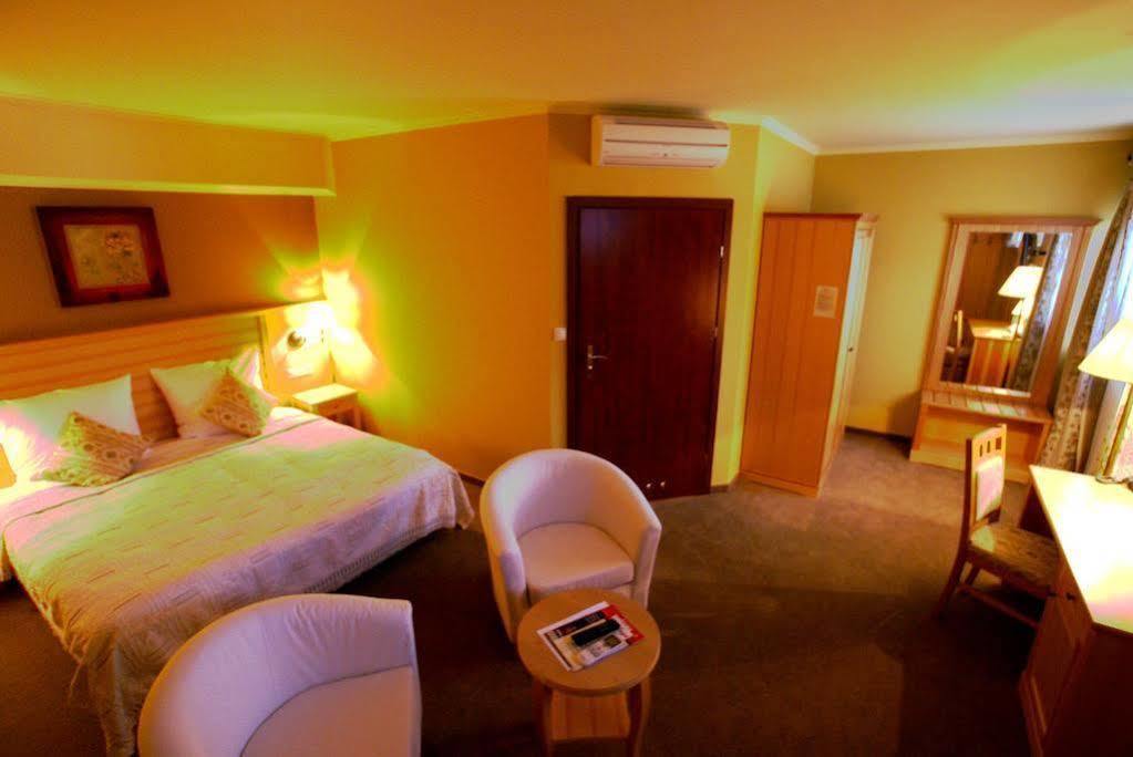 Eco Active Resort Pieniny 乔尔什滕 外观 照片